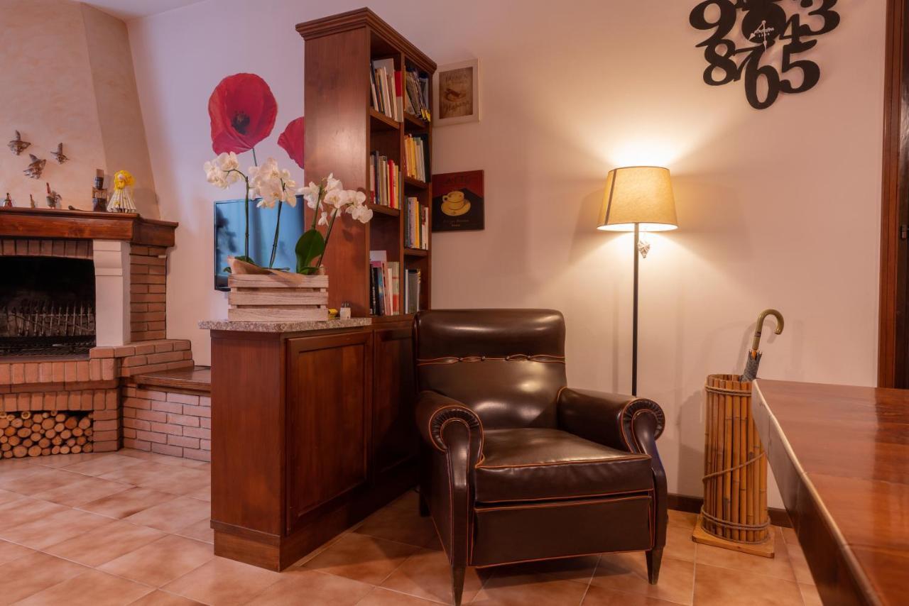 Al Casale B&B Casalserugo Εξωτερικό φωτογραφία